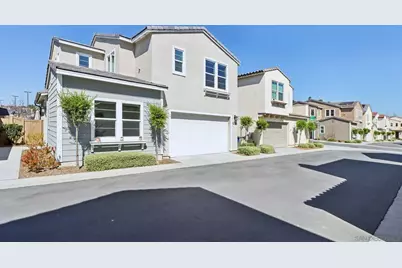  10128 Hercules Way, Spring Valley, CA 91977 - Photo 2