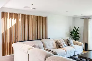 8433 Prestwick Dr, La Jolla, CA 92037 - Photo 6