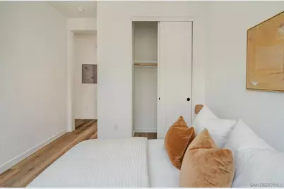  3860 N Riley Ln, Los Angeles, CA 90065 - Photo 12