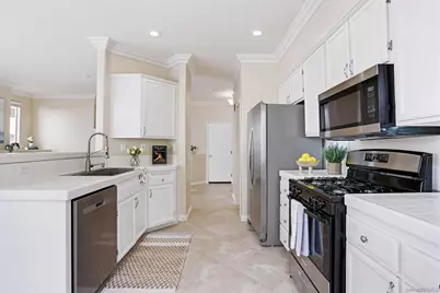  1983 Courage St, Vista, CA 92081 - Photo 6