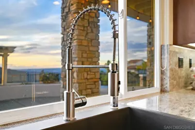  29190 Crystal Ridge Ct, Escondido, CA 92026 - Photo 10