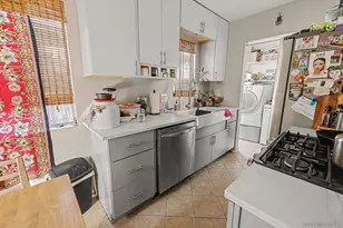 1109-1111 Grand, San Diego, CA 92109 - Photo 2