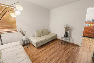 1109-1111 Grand, San Diego, CA 92109 - Photo 4