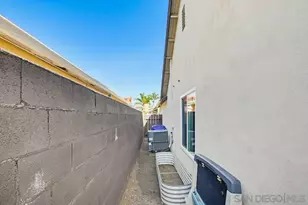11050 Westonhill Dr, San Diego, CA 92126 - Photo 44