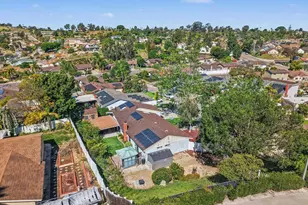 9939 Crestlane Ct, Spring Valley, CA 91977 - Photo 4