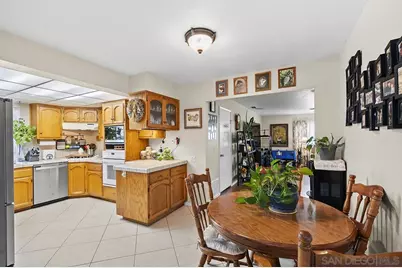  9948 Kincaid St, Santee, CA 92071 - Photo 10