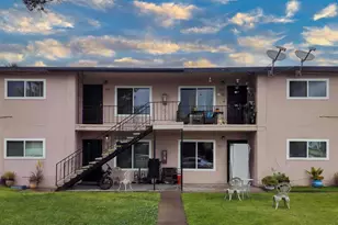 1718-24 Crofton Ln, Escondido, CA 92027 - Photo 2