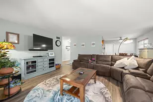 10131 Carreta, Santee, CA 92071 - Photo 8