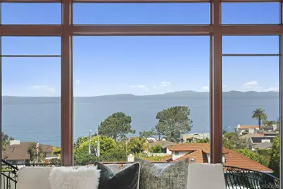  1745 Amalfi St, La Jolla, CA 92037 - Photo 2