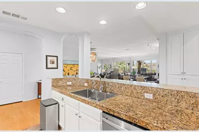  2534 Navarra #B, Carlsbad, CA 92009 - Photo 10