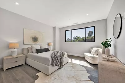  6344 La Pintura Dr, La Jolla, CA 92037 - Photo 24