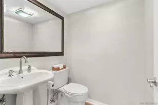 835 E Ave, Coronado, CA 92118 - Photo 16