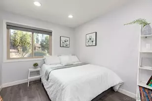 9758 Caminito Doha, San Diego, CA 92131 - Photo 18