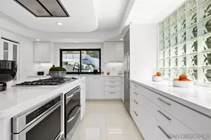 7215 El Fuerte St, Carlsbad, CA 92009 - Photo 16