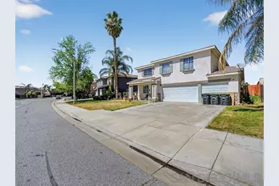  2824 Lancaster Ave, Hemet, CA 92545 - Photo 2