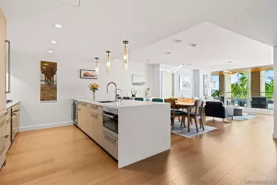  888 W E Street #307, San Diego, CA 92101 - Photo 2