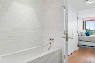  888 W E Street #307, San Diego, CA 92101 - Photo 18