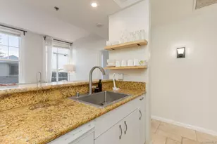 702 Ash St, San Diego, CA 92101 - Photo 8