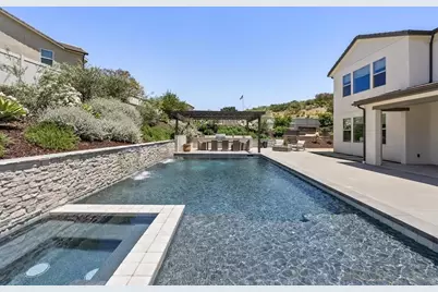  2984 Hayloft Pl, Escondido, CA 92029 - Photo 32