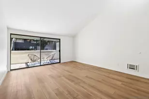 6184 Agee St, San Diego, CA 92122 - Photo 2