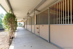 1097 Camino Alisos, Fallbrook, CA 92028 - Photo 46