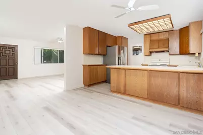  4975 Whipple Way, San Diego, CA 92122 - Photo 4