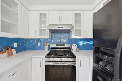  10741 Esmeraldas Dr, San Diego, CA 92124 - Photo 12