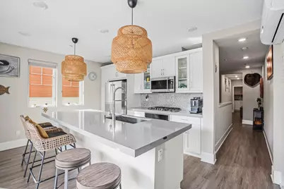  810 Santa Barbara Pl, San Diego, CA 92109 - Photo 6