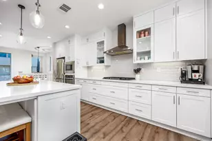 16205 Camden Cir, San Diego, CA 92127 - Photo 8