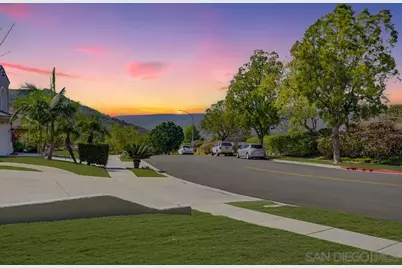  13673 Shoal Summit, San Diego, CA 92128 - Photo 2