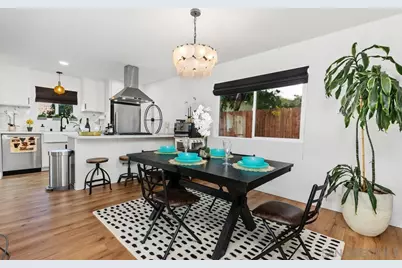  1811 Iris Way, Escondido, CA 92027 - Photo 2