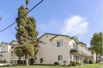  631 7th St #13, Imperial Beach, CA 91932 - Photo 2