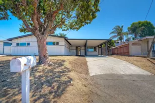 578 E Indian Rock Rd, Vista, CA 92084 - Photo 26