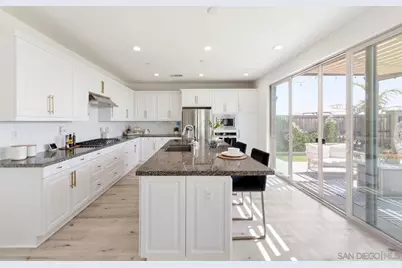  994 Camino Cantera, Chula Vista, CA 91913 - Photo 10