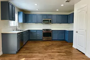 53009 Rose Sachet Ln, Lake Elsinore, CA 92532 - Photo 10