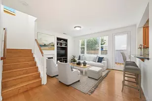 10521 Hollingsworth, San Diego, CA 92127 - Photo 2