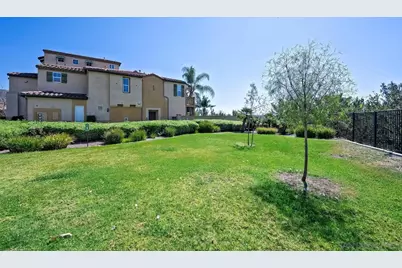  339 Caminito Barcelona, Chula Vista, CA 91914 - Photo 42