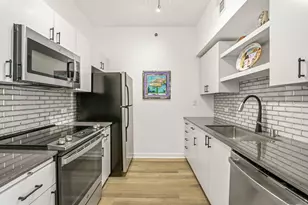 425 W Beech, San Diego, CA 92101 - Photo 10
