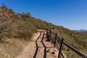 7835 Cowles Mountain Ct, San Diego, CA 92119 - Photo 34