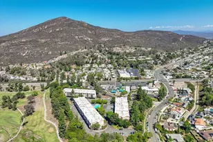 7835 Cowles Mountain Ct, San Diego, CA 92119 - Photo 32