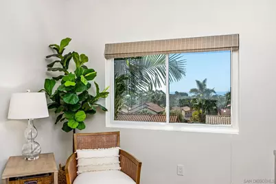  7053 Snapdragon  Dr, Carlsbad, CA 92011 - Photo 32