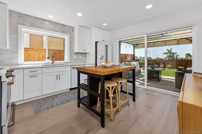  7053 Snapdragon  Dr, Carlsbad, CA 92011 - Photo 8