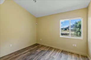 5461 Rainbow Creek, Fallbrook, CA 92028 - Photo 12