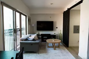 450 J St, San Diego, CA 92101 - Photo 2