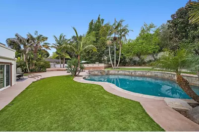  2505 Hidden Valley Pl, La Jolla, CA 92037 - Photo 40