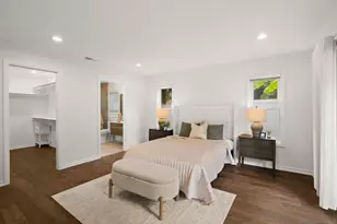 2505 Hidden Valley Pl, La Jolla, CA 92037 - Photo 10