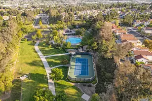 43165 Sereno Dr, Temecula, CA 92592 - Photo 34