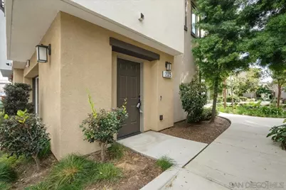  2325 Verano Way, Vista, CA 92081 - Photo 2