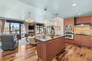 645 Front St, San Diego, CA 92101 - Photo 2