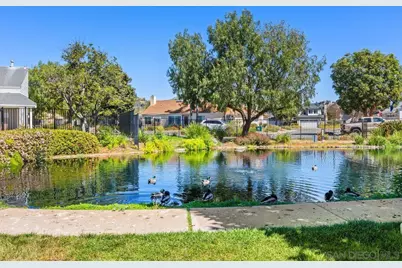  914 Sendero Ave., Escondido, CA 92026 - Photo 4